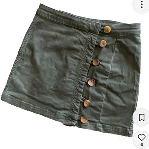 brand: free people, color: army green